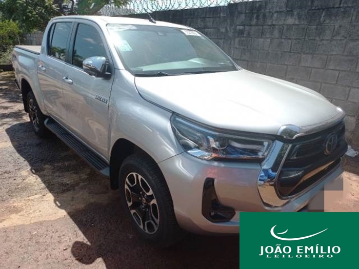 HILUX CD SRX 2.8 D-4D TURBO