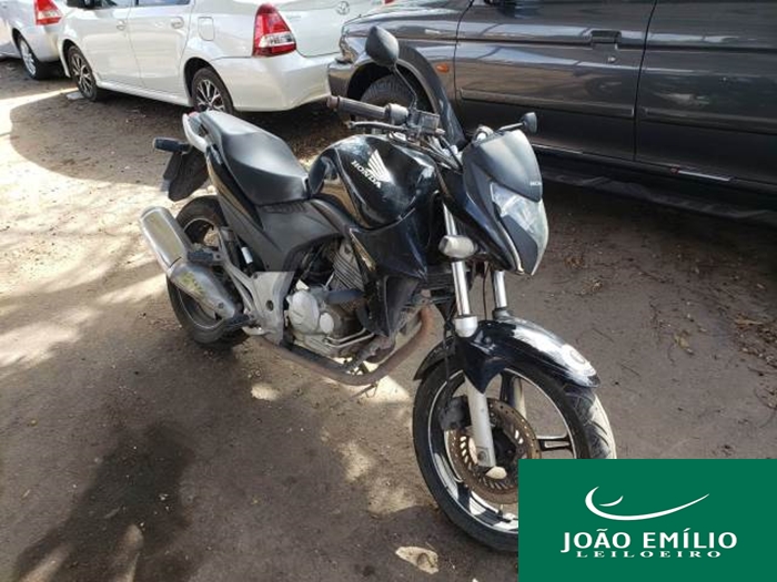 HONDA CB 300 R