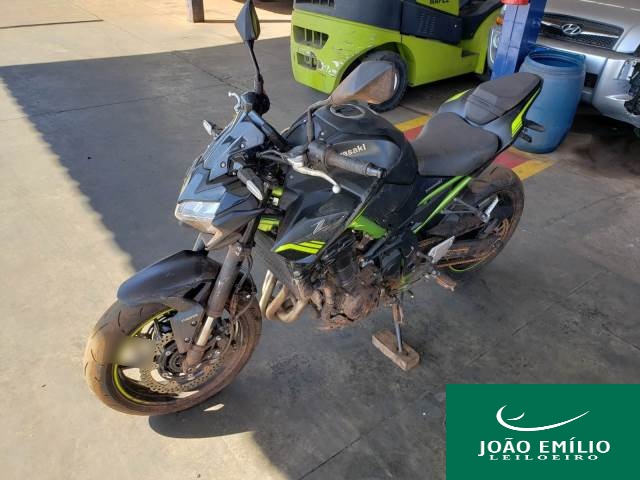 KAWASAKI Z900 21/21