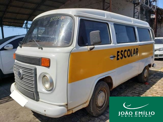 VOLKSWAGEN KOMBI ESCOLAR 1.4 12