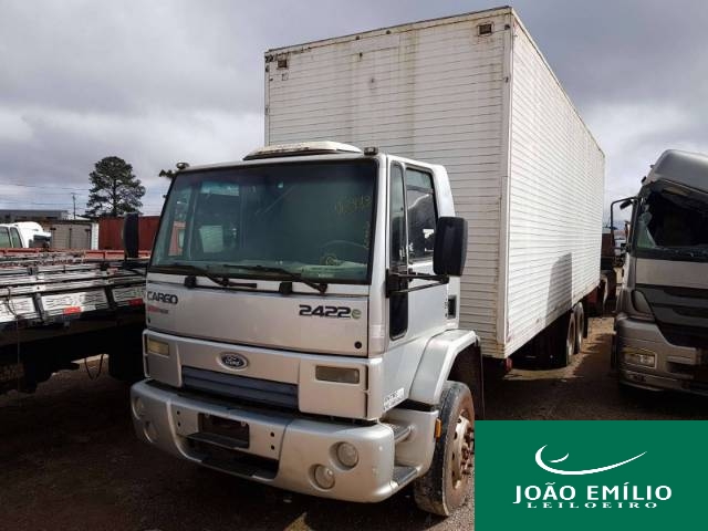 FORD CARGO 2422E 10\11