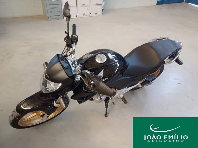 HONDA CB 300 R 15\15