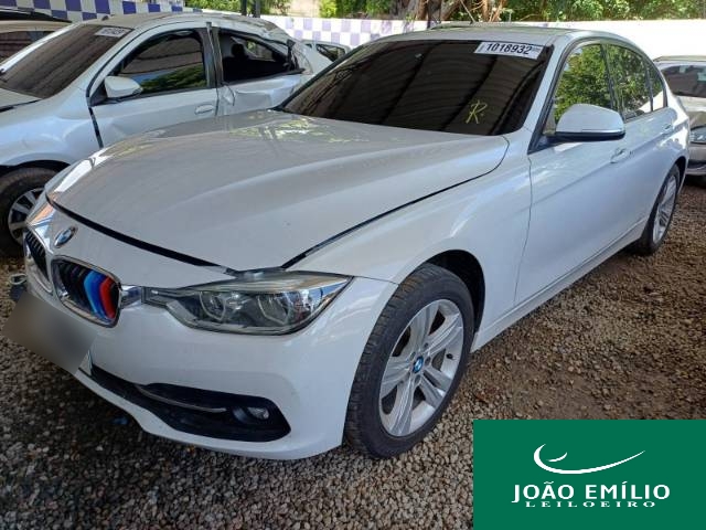 BMW SERIE 3 320i 17\17